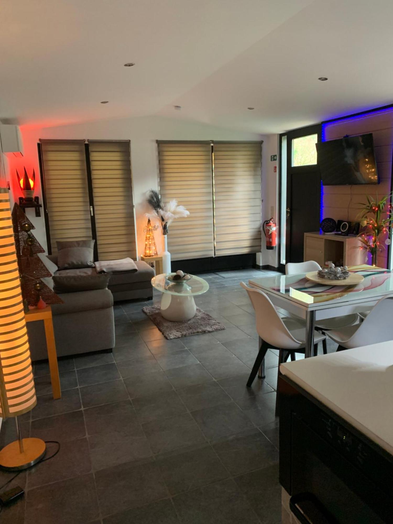 Riviera Cottage Comblain-au-Pont Екстер'єр фото